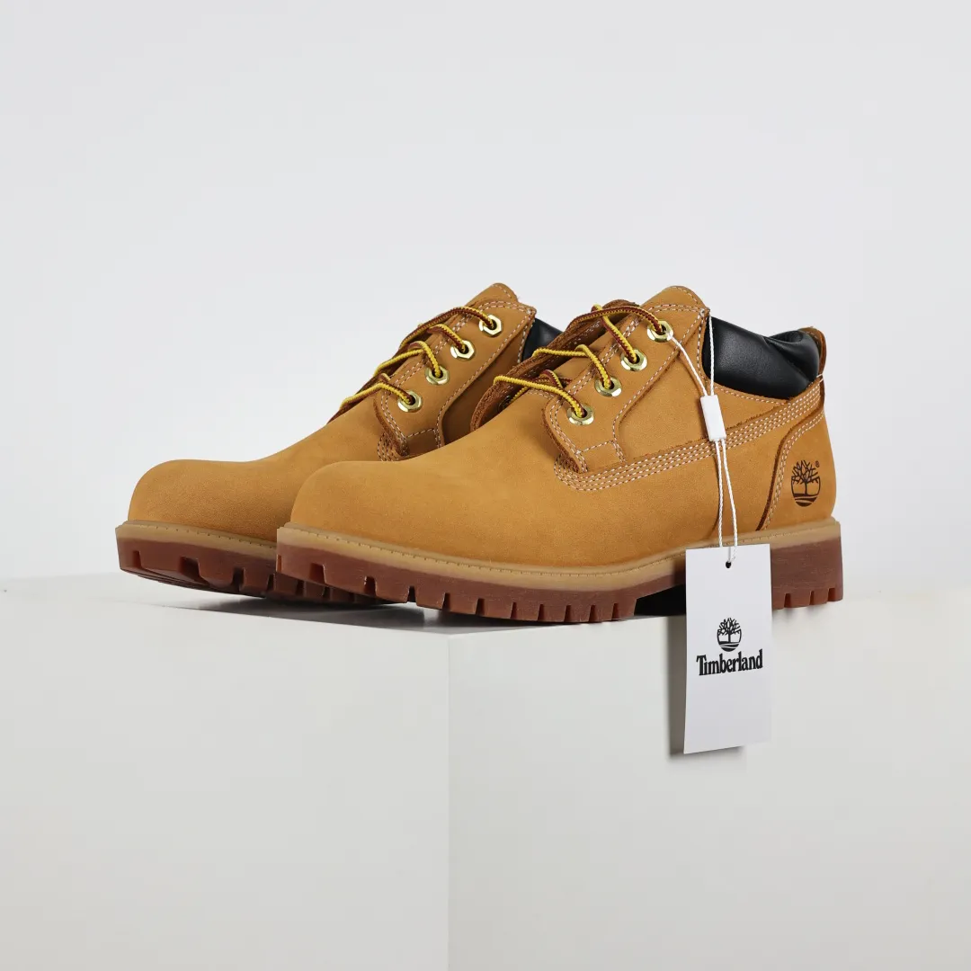 Local self-pickup💰640 Core recommendation Good price Rubber non-slip outsole resists cold and cracks. Authentic and consistent full leather collar/lining/sole. Equipped with anti-fatigue shock-absorbing honeycomb insole. Extremely comfortable. Full set of original packaging accessories (comes with shoelaces, eraser and counter bag). Size: 39.5 40 41 41.5 42 43 43.5 44 45 One size too large.